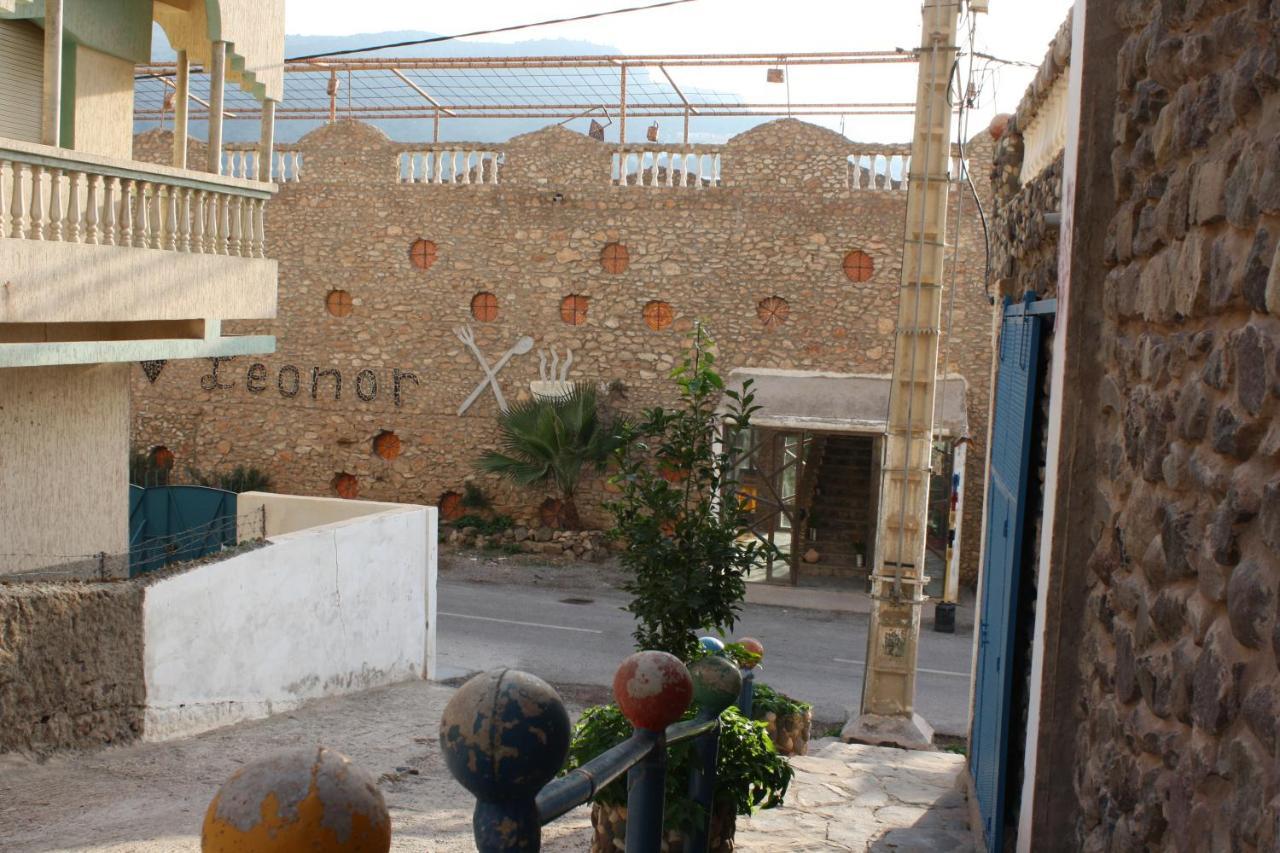 Hotel Leonor Beni Chiker Exterior foto
